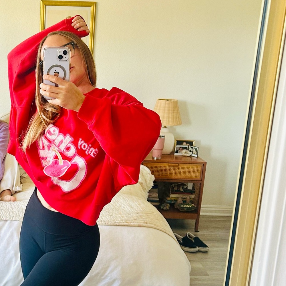 PacSun Red Graphic Sweater